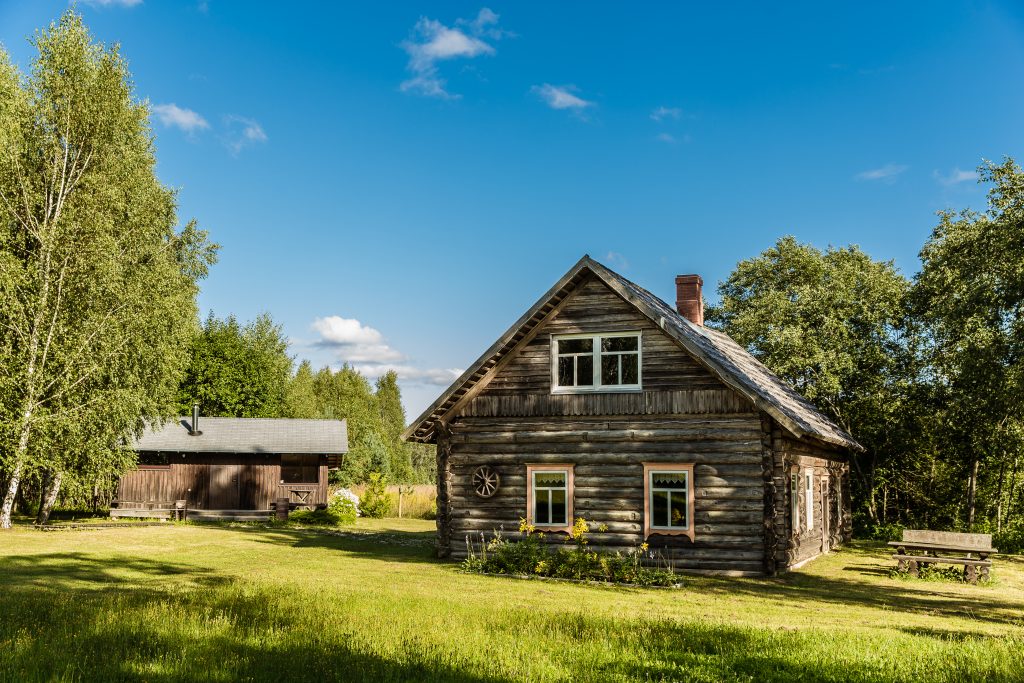 Brīvdienu mājas